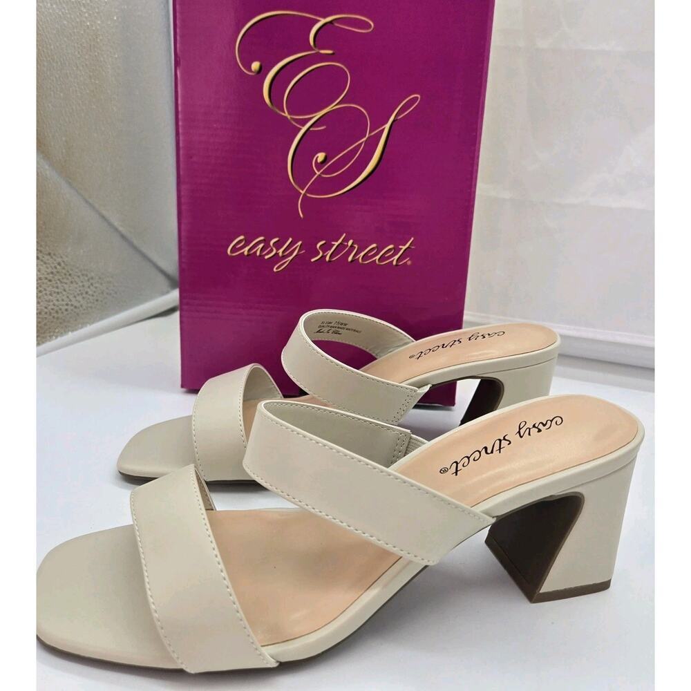 Easy Street Clovelle Block Heel 2 Strap Slip On Sandal 7.5WW Extra Wide Ivory NW